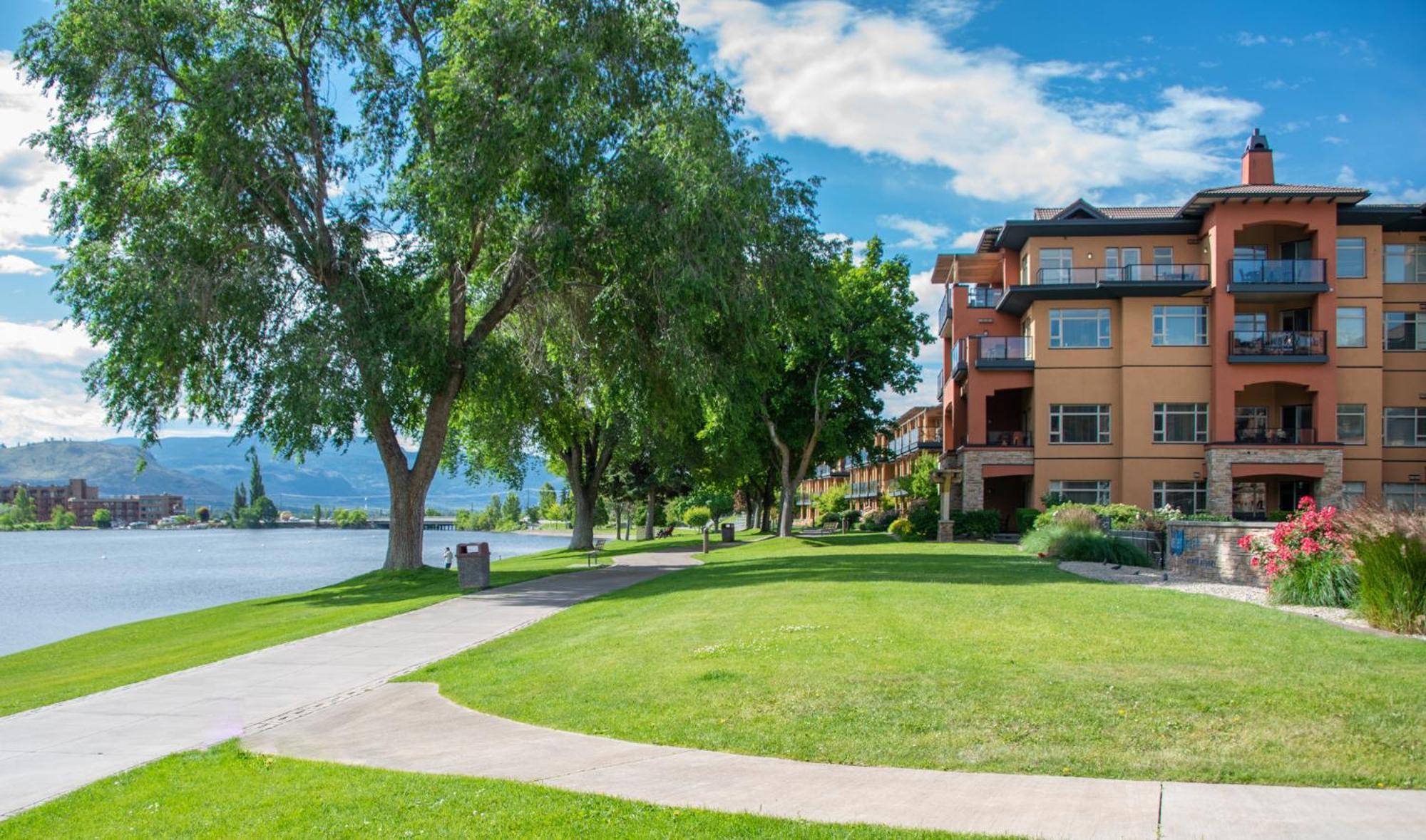 Watermark Beach Resort Osoyoos Dış mekan fotoğraf